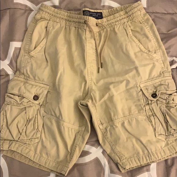American Eagle Outfitters Other - Men’s medium American Eagle cargo shorts American Eagle Outfitters Other - Men’s medium American Eagle cargo shorts